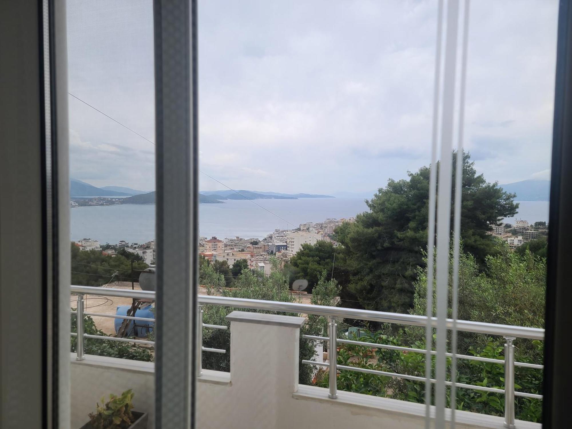 Hillside Garden Apartament Sarandë Rum bild
